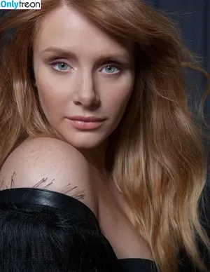 Bryce Dallas Howard / brycedhoward фото голая #0957