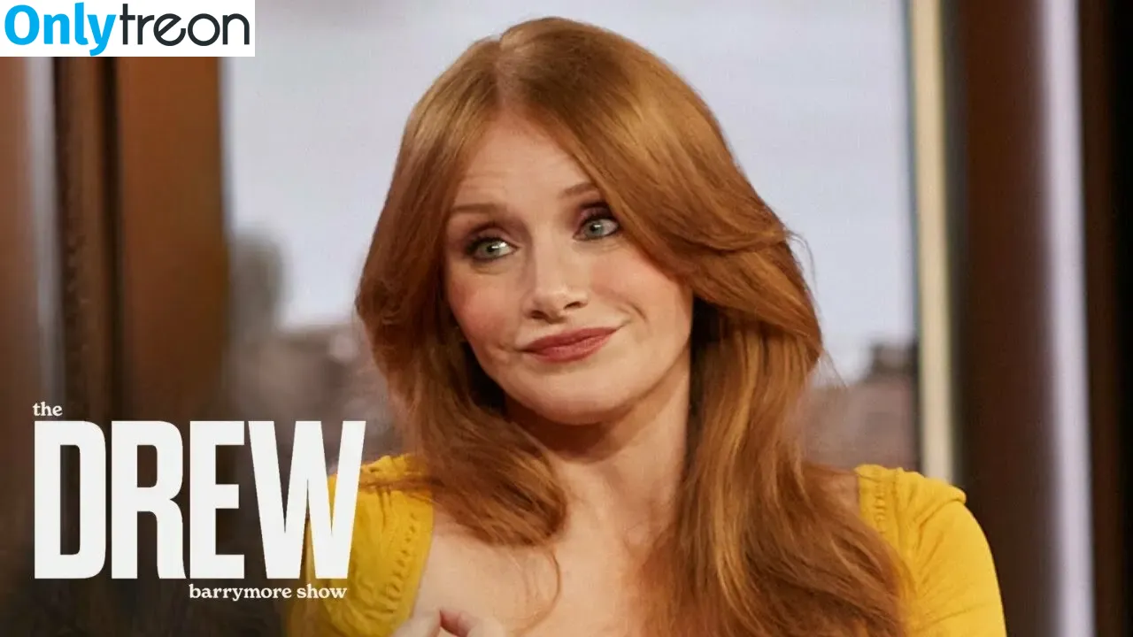 Bryce Dallas Howard nude photo #0933 (brycedhoward)