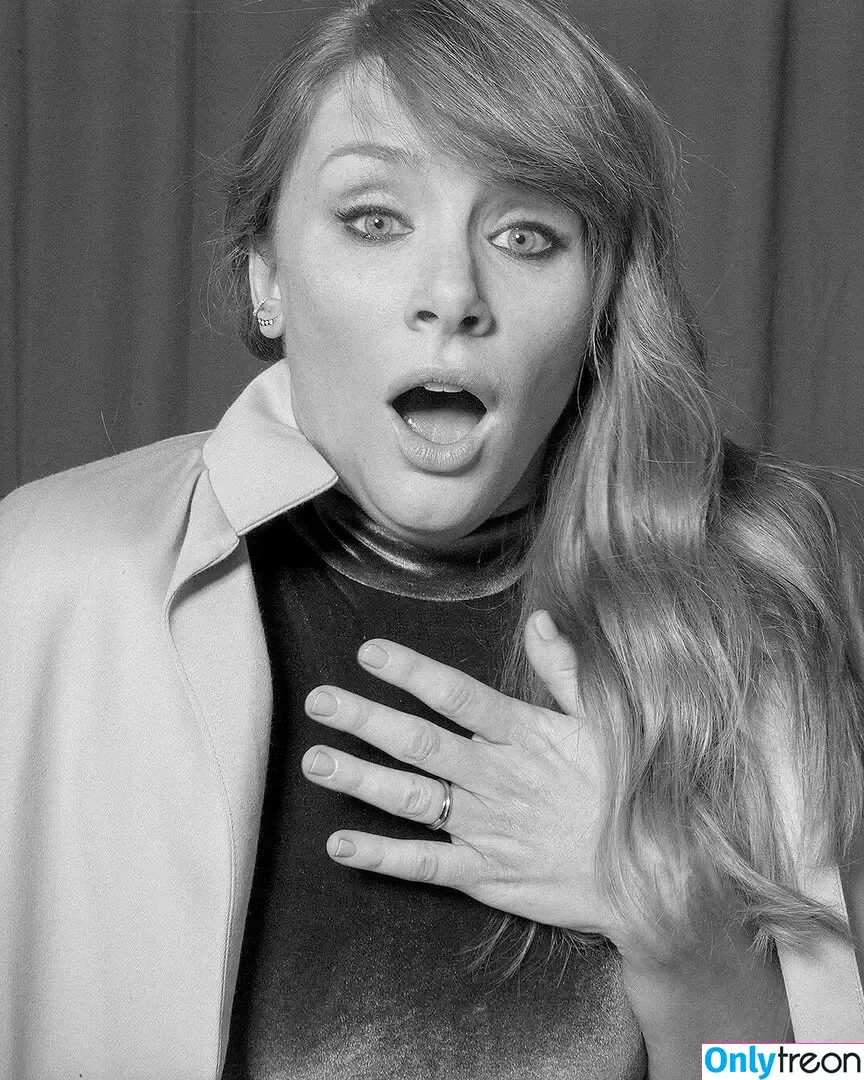 Bryce Dallas Howard nude photo #0938 (brycedhoward)