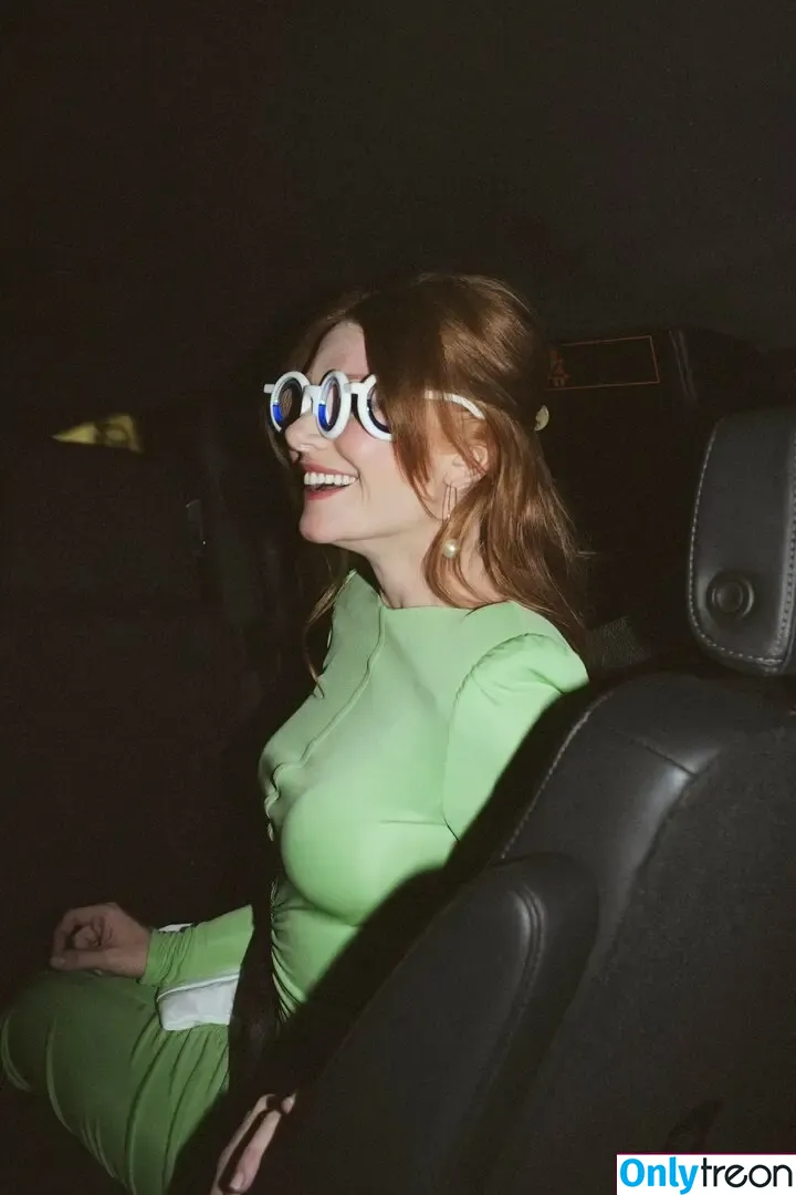 Bryce Dallas Howard голая photo #0949 (brycedhoward)