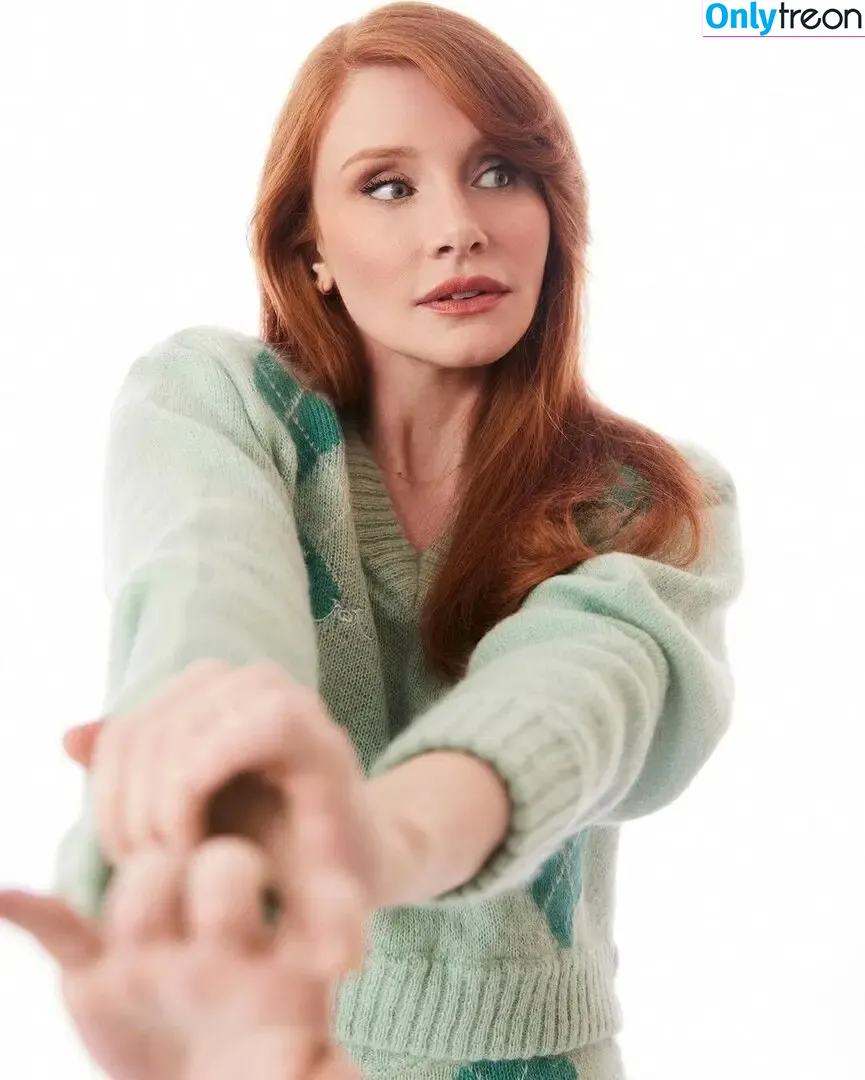 Bryce Dallas Howard голая photo #0973 (brycedhoward)