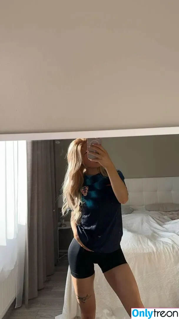Brynhildurgunnlaugs nude photo #0044 (Brynhildurgunnlaugs)
