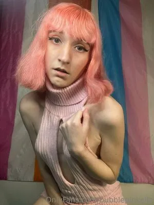 Bubblepinkelle / Allism Speaks фото голая #0078