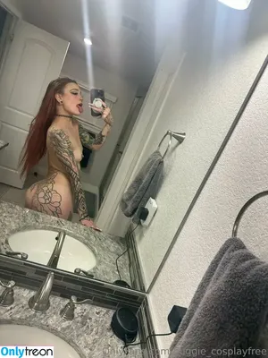 buggie_cosplayfree / _kayceeplsc nude photo #0071