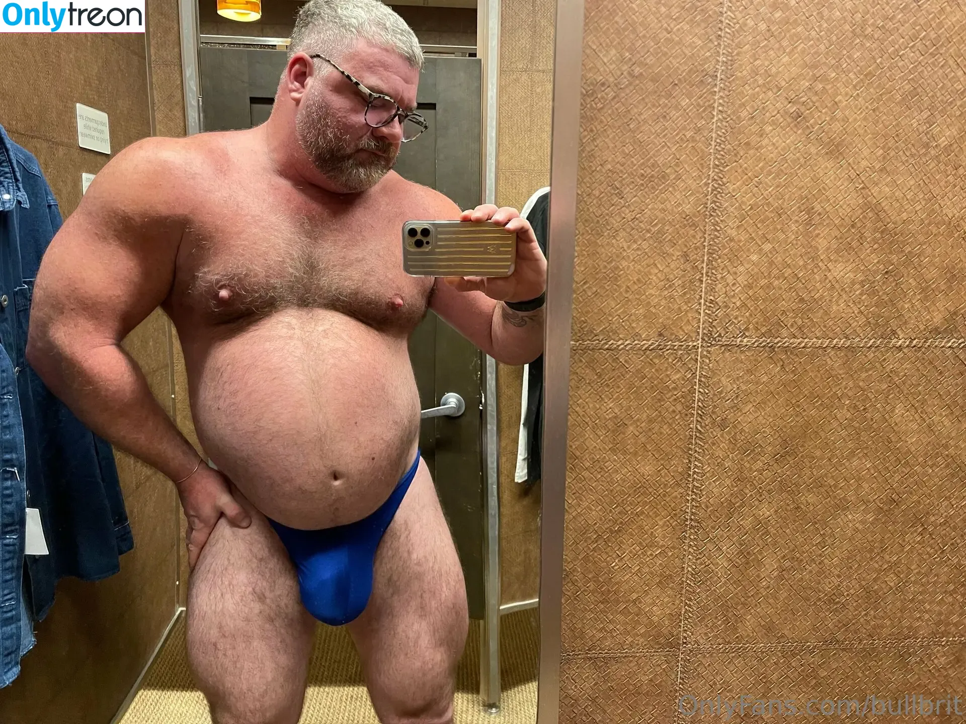 bullbrit nude photo #0004 (britbull)