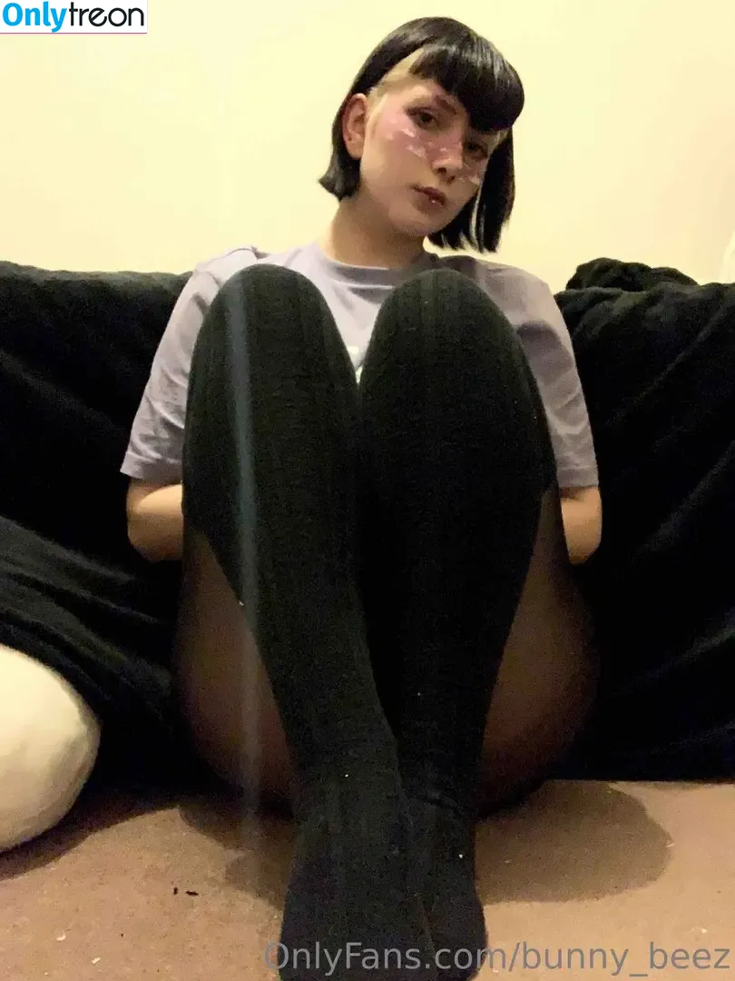 bunny_beez nude photo #0042 (bunny._.beez)