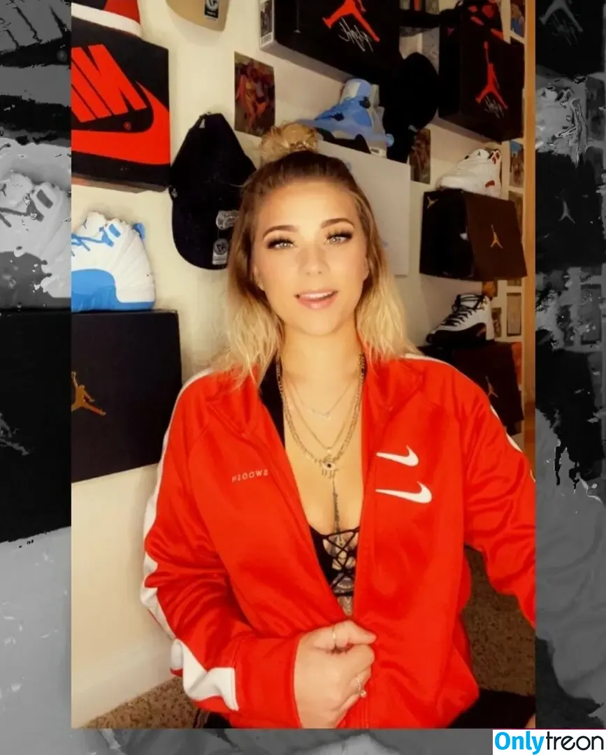 bunnybabe2323 голая photo #0002 (chelseaa44)