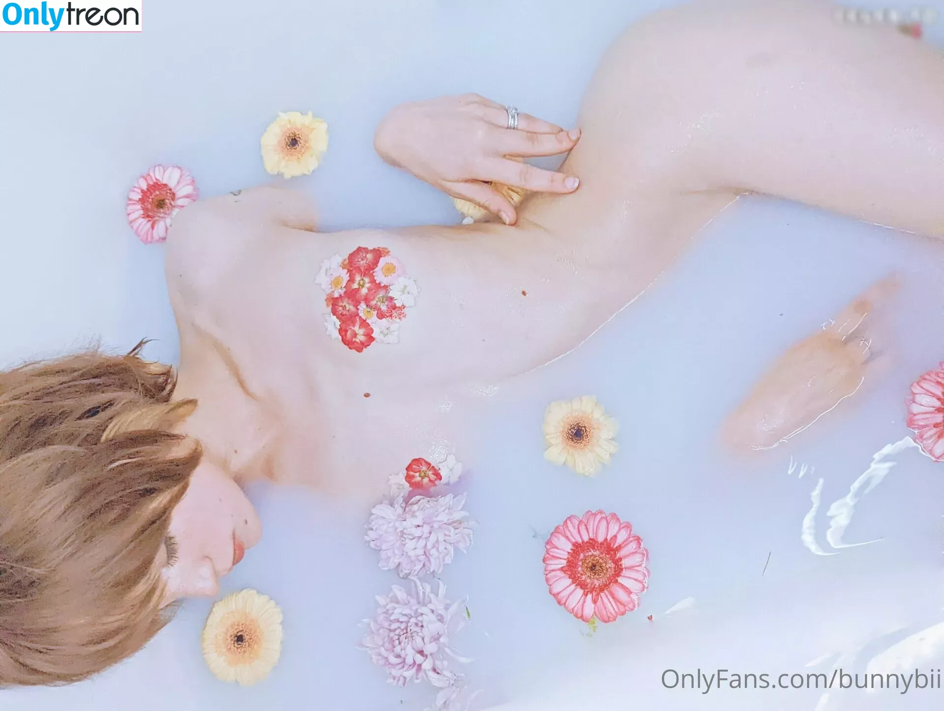 BunnyBii nude photo #0106 (BunnyBii)