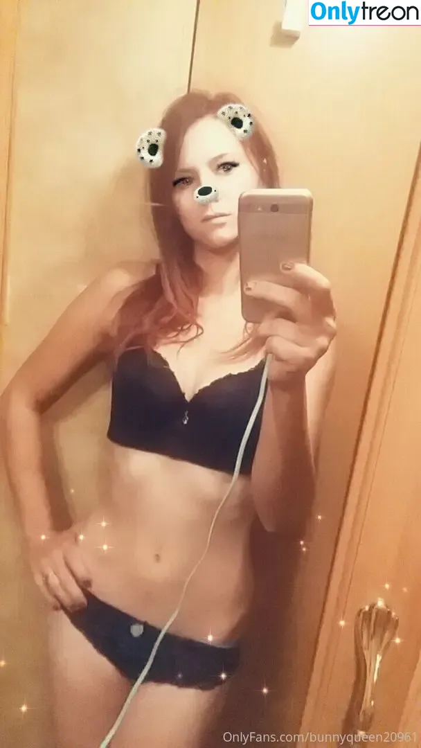 bunnyqueen20961 голая photo #0006 (thatonechick2096)
