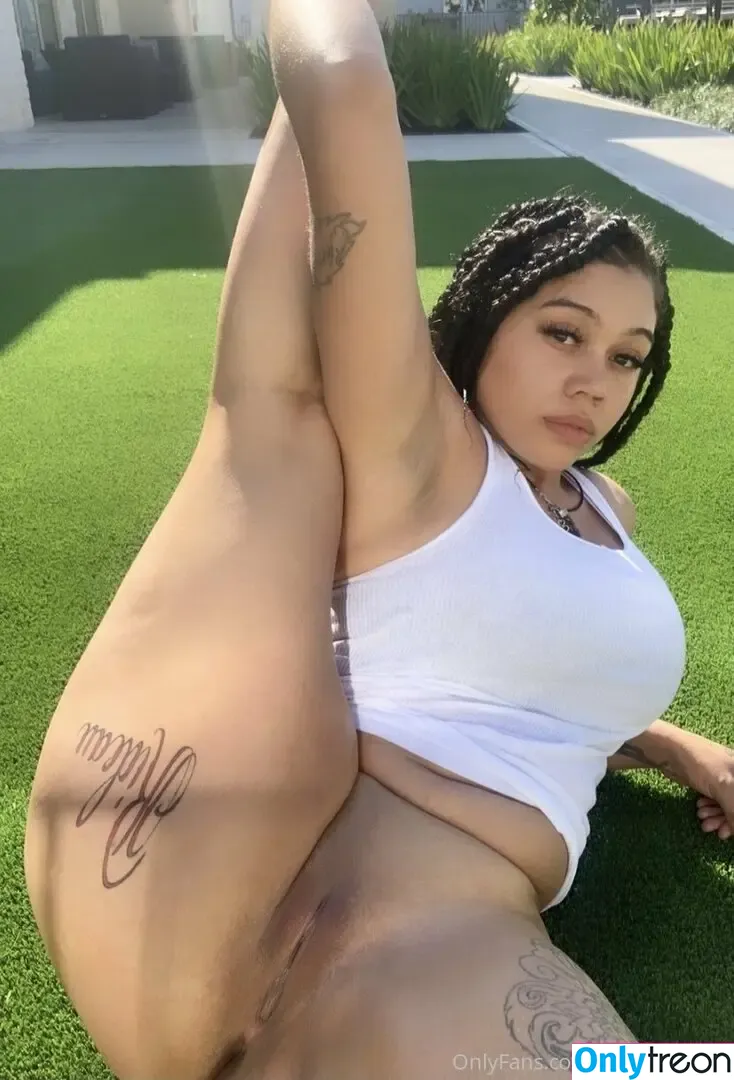 Bunnyrosaa nude photo #0067 (divin3goddess / lollamoneyyyy)