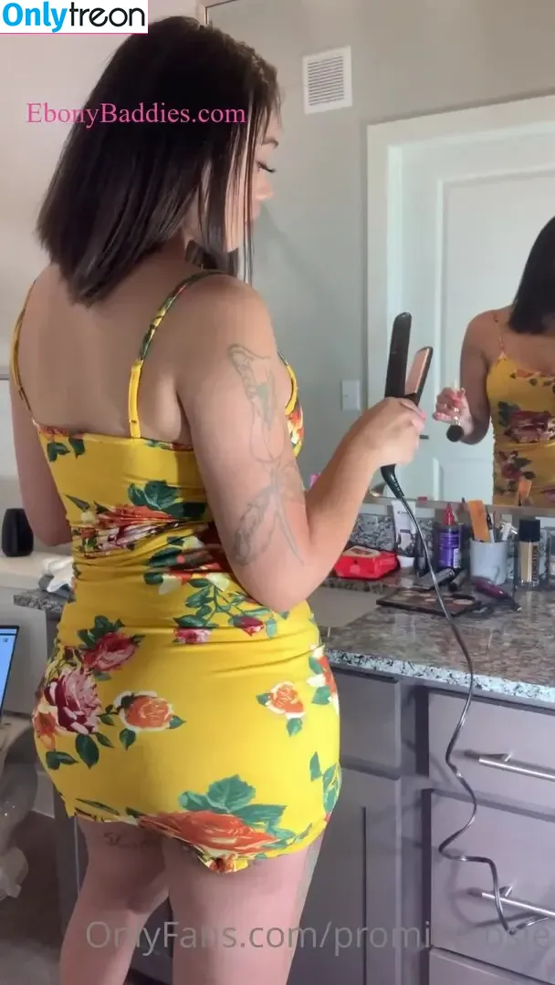 Bunnyrosaa nude photo #0087 (divin3goddess / lollamoneyyyy)