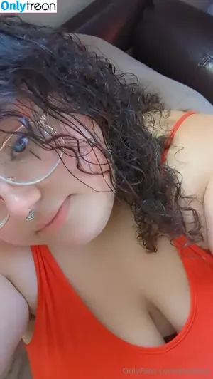 bunsxxx / x.x.xbuns nude photo #0034