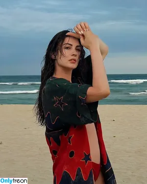 Burcu Özberk / Burcu Ozberk / burcuozberk nude photo #0023