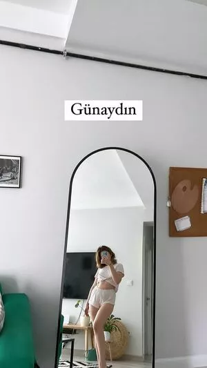 Buse Yılmaz / buseeylmaz97 / buseeylmz97 фото голая #0009