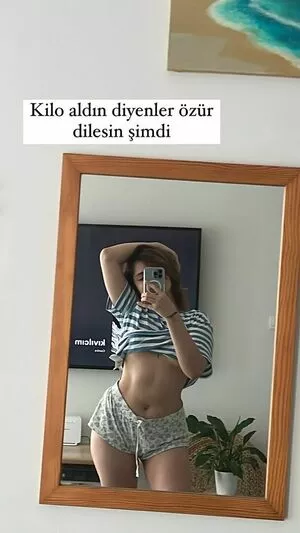 Buse Yılmaz / buseeylmaz97 / buseeylmz97 фото голая #0025