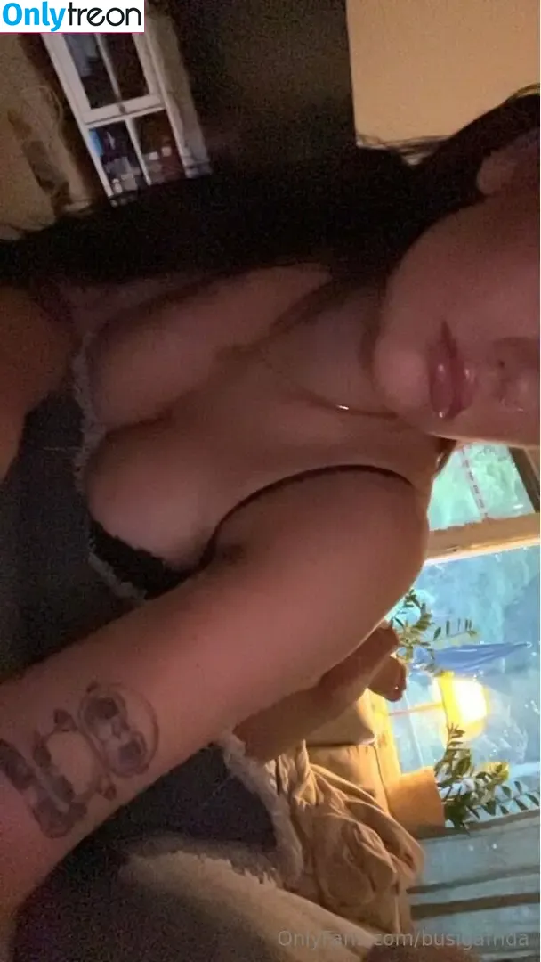 busigafrida nude photo #0012 (busigafrida)