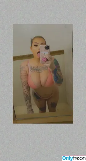 Busty Bunni / bustybunni2.0 / bustybunnixxx nude photo #0018