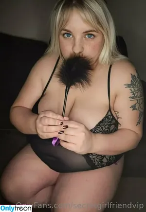bustybbwkate / bustybbwkitten nude photo #0015