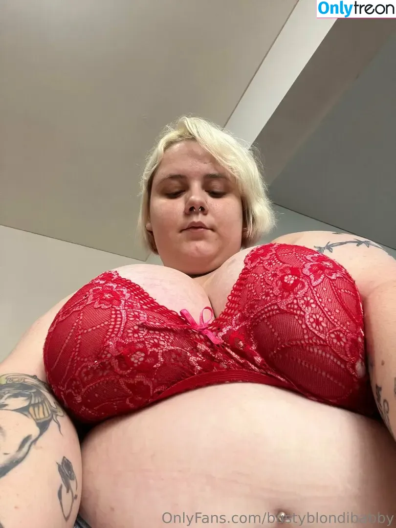 bustyblondibabby nude photo #0004 (bustyblondesbabes)