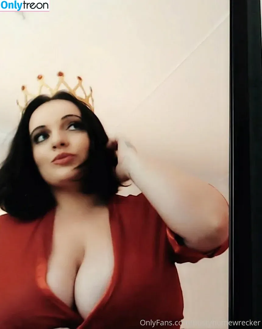 bustyhomewrecker nude photo #0001 (bustyhomewrecker)