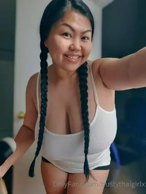 bustythaigirlx / bustythaigirlxx фото голая #0053