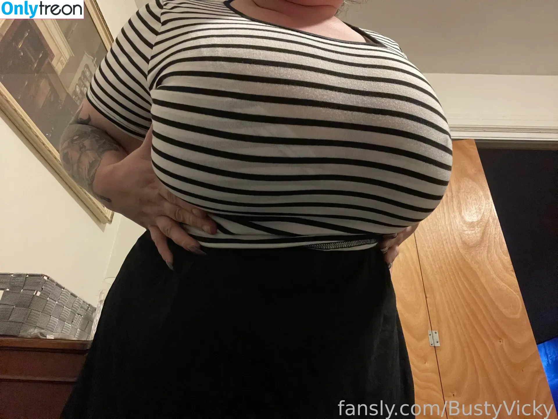BustyVicky голая photo #0028 (bustyvicky40)
