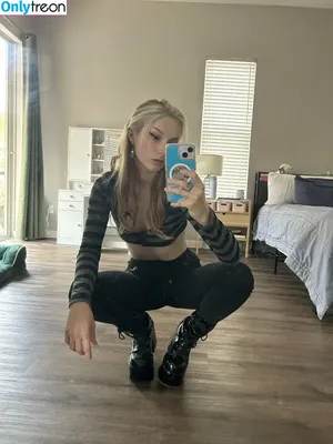 Busy B ASMR / busybasmr nude photo #2978