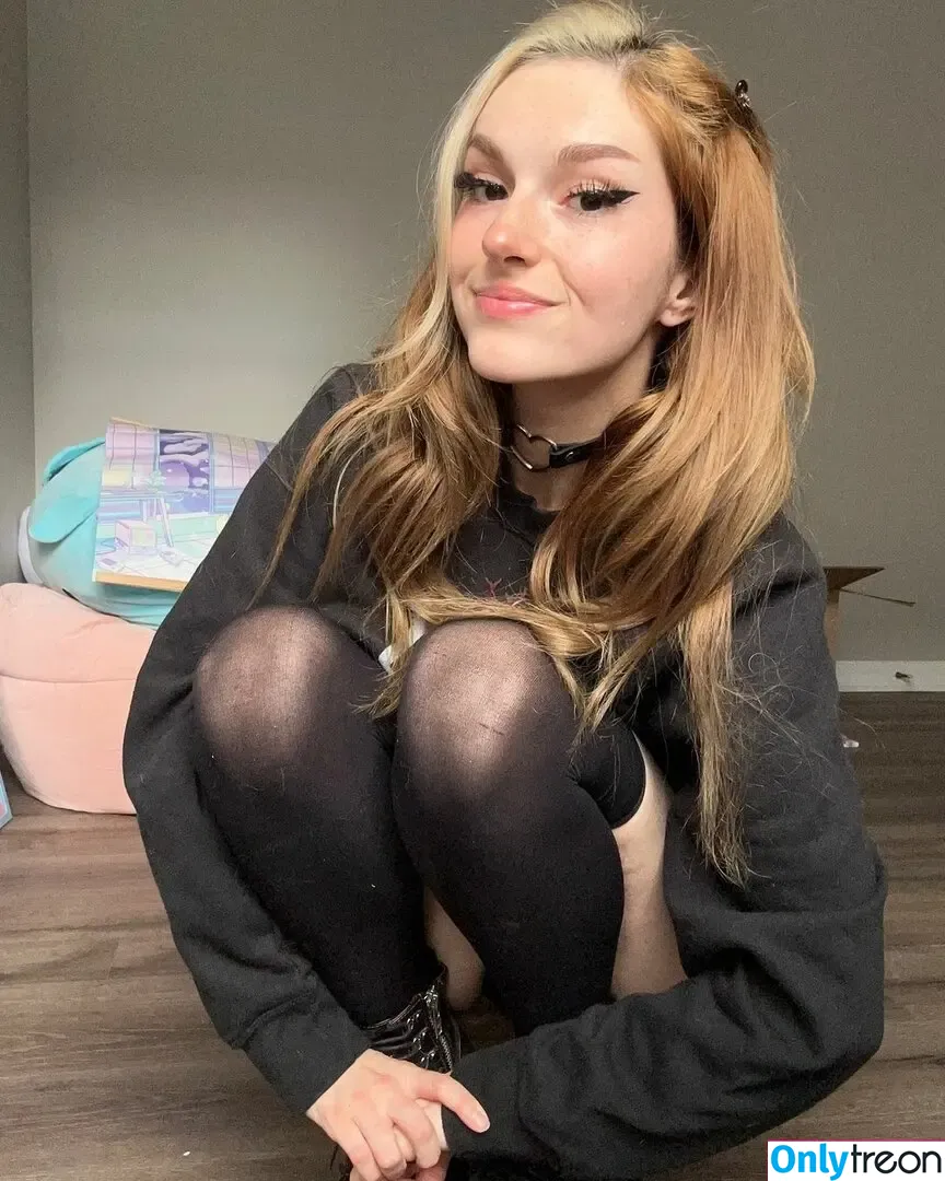 Busy B ASMR nude photo #2095 (busybasmr)