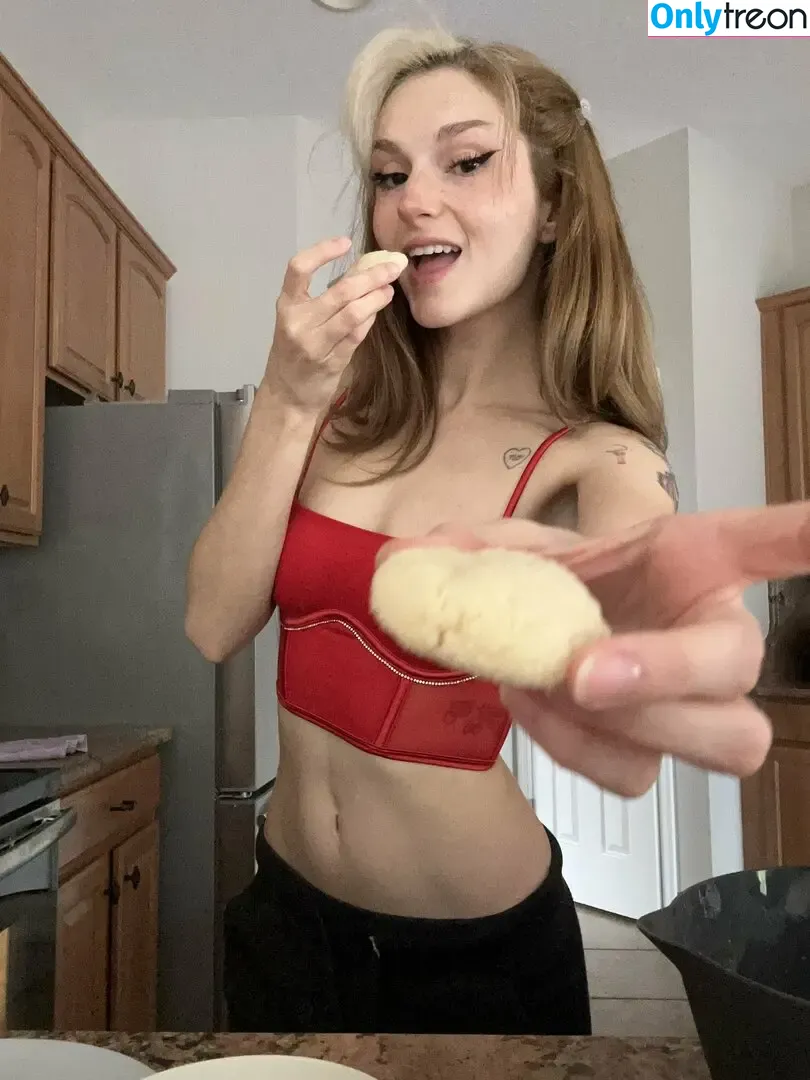 Busy B ASMR nude photo #2278 (busybasmr)