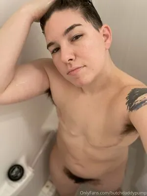 butchdaddypump / butchdawglb nude photo #0004