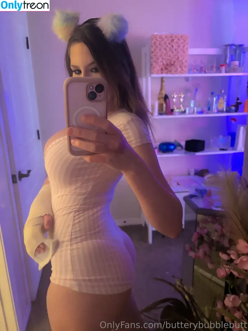 Butterybubblebutt nude photo #0043 (Brittany Benz / LolBambii_ / bambi_y2k)