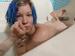 buxombat / buxombambi nude photo #0023