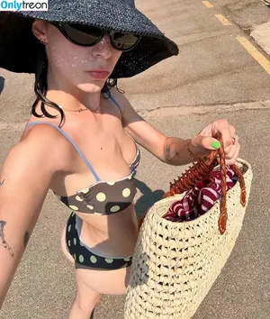 c.millierock / kombucha_shawty nude photo #0104