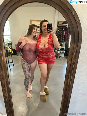 c_thicc / Celia / c_thiccc_ nude photo #0018