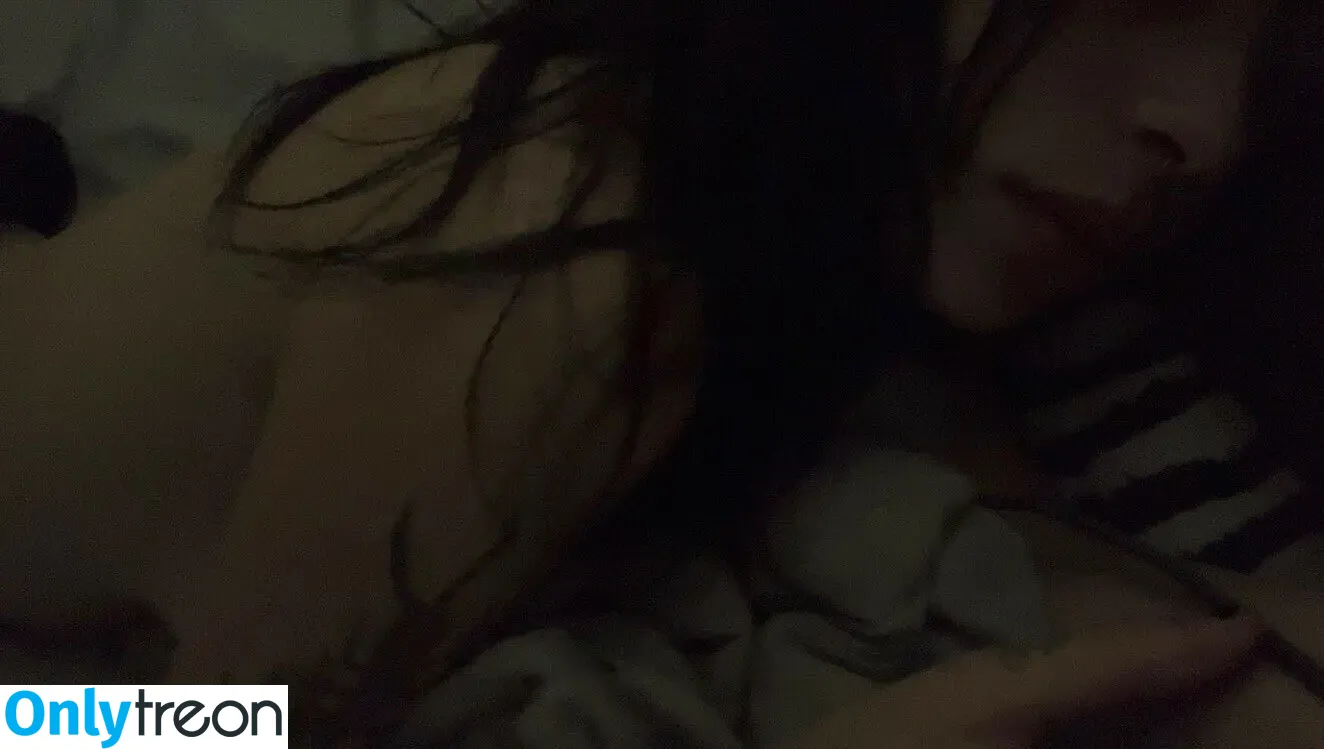 c0keitgirl nude photo #0001 (ughmilf)