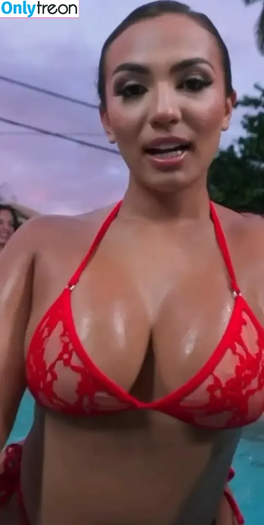 Caami Bernaal голая photo #0021 (caamibernaal / caamibernaalfree)