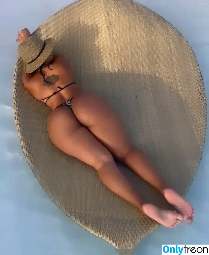 Caami Bernaal nude photo #0072 (caamibernaal / caamibernaalfree)