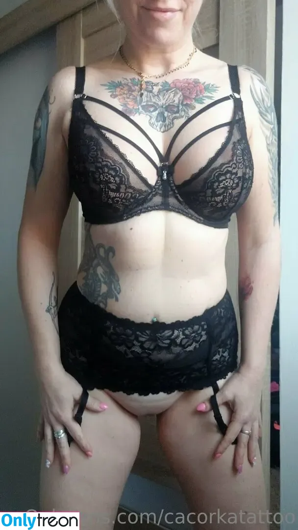 cacorkatattoo nude photo #0001 (cacorkatattoo)