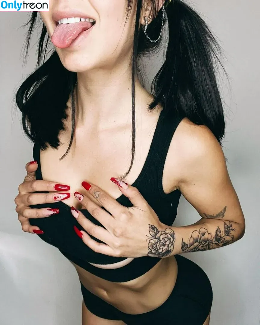 Caelike nude photo #0019 (Caelike)