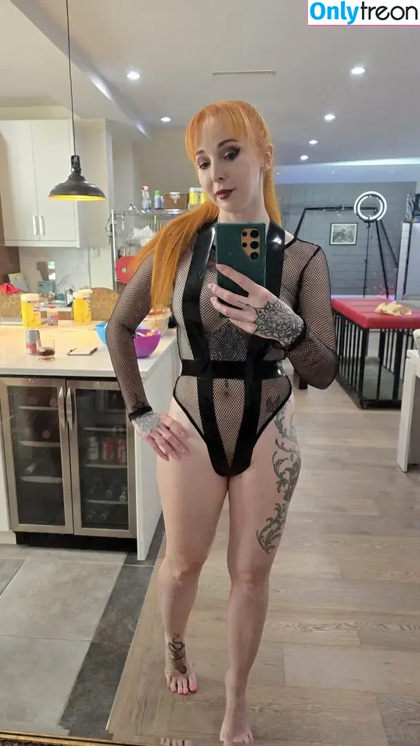 caelyx nude photo #1667 (caelyxofficial)