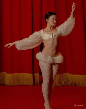 Cailee Spaeny / caileespaeny nude photo #0119