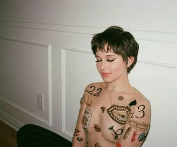 Cailee Spaeny / caileespaeny nude photo #0120