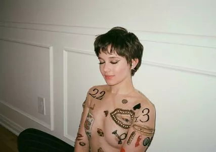 Cailee Spaeny / caileespaeny nude photo #0131