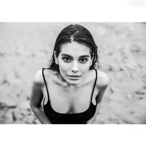 Caitlin Stasey / caitlinstasey фото голая #0082