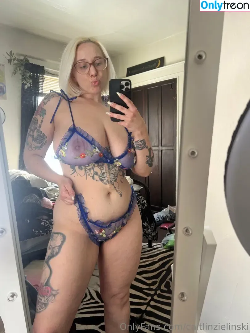 caitlinzielinski nude photo #0122 (caitlinzielinski__)