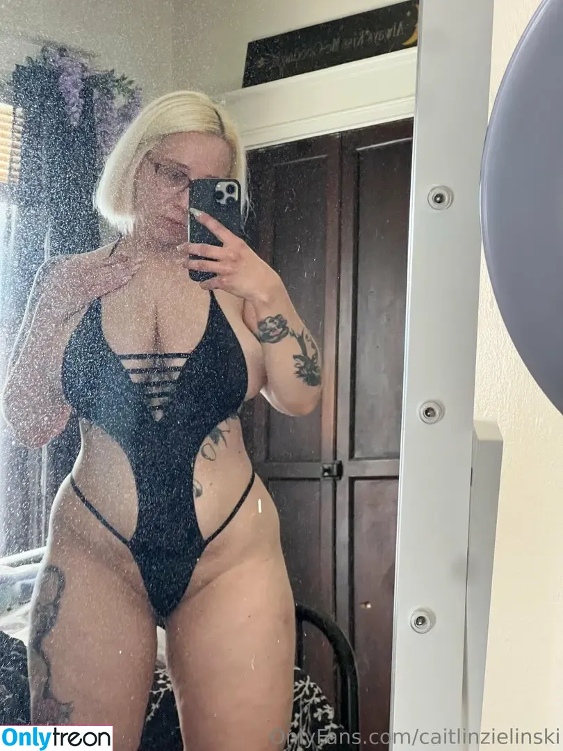 caitlinzielinski голая photo #0136 (caitlinzielinski__)