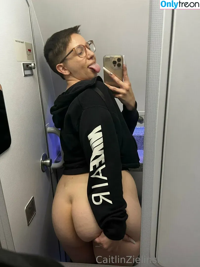 caitlinzielinskifree nude photo #0017 (caitlinzielinski)