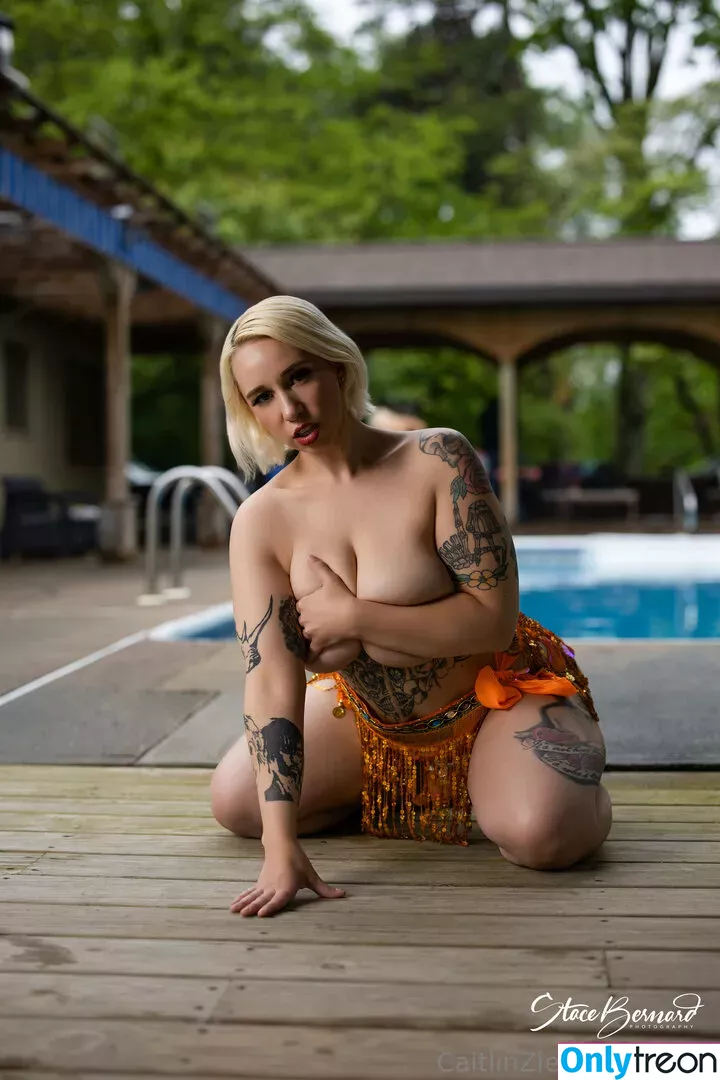 caitlinzielinskifree nude photo #0137 (caitlinzielinski)
