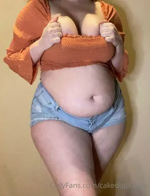 cakedupkayyla / kakedupkay_ nude photo #0001