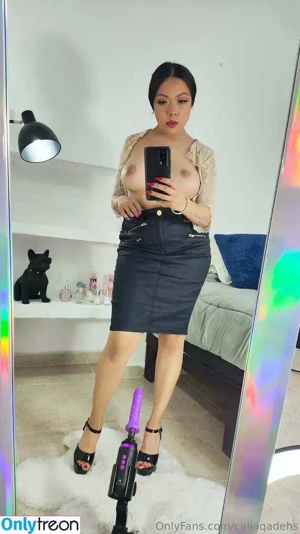 caliaqadehs nude photo #0036 (caliaqadehsoficial)
